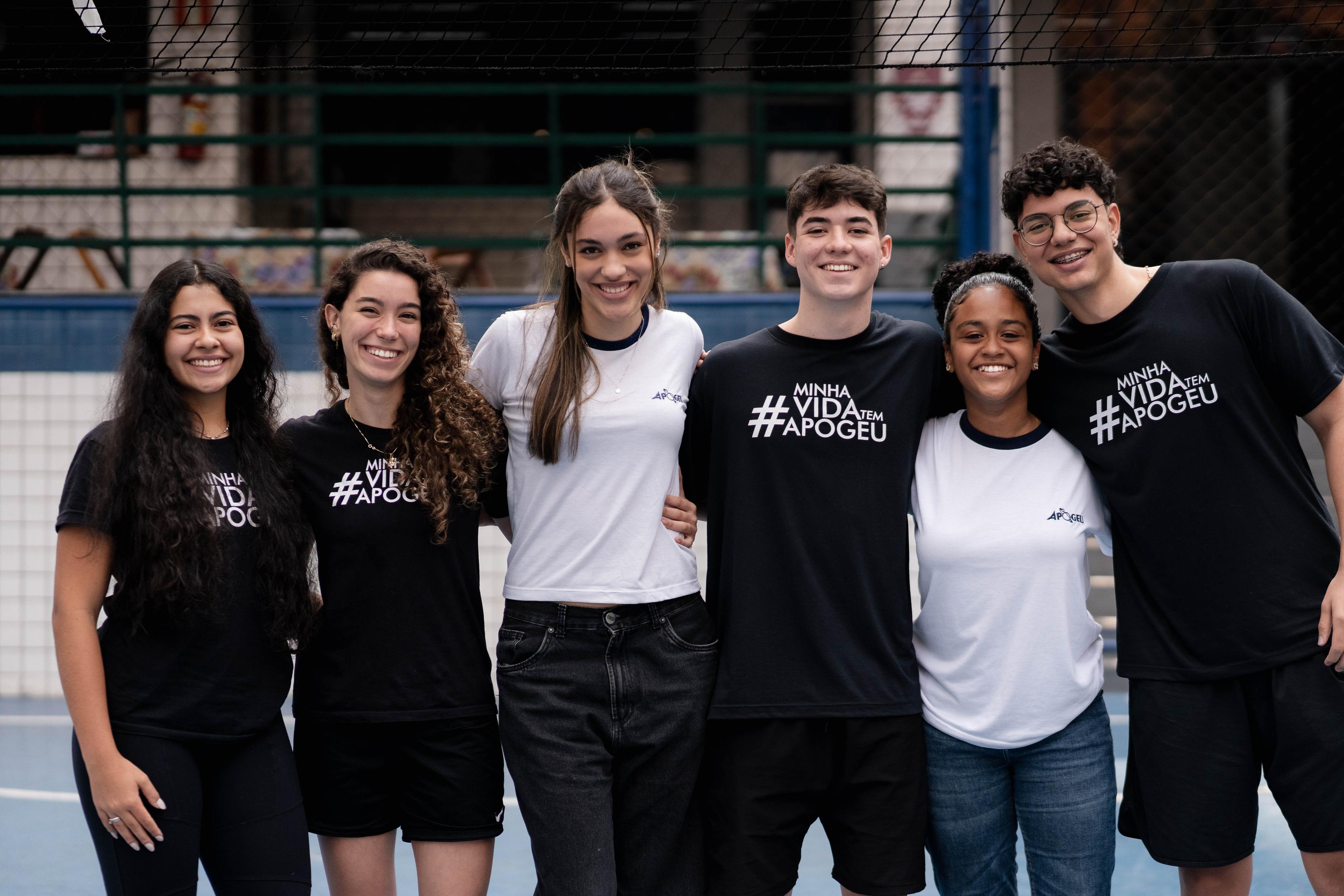 Pesquisas de satisfação no APOGEU: como ouvimos nossa comunidade
